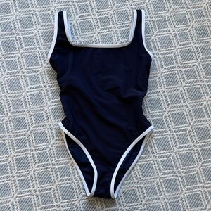 LainSnow NWOT Ocean Isle One-Piece Swimsuit, Navy w/ White Trim - Medium